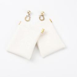 Custom Emboss Logo Magnet Small Pu Leather Gift Jewelry Earphone Data Line Storage Bag Pouch