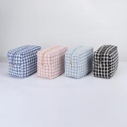 New Trending Fashion Cute Womens Makeup Pouch Custom Private Label Washable Tweed Plaid Travel Cosmetic Bag