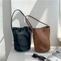 New product Soft PU leather lady shoulder bag designer large capacity handbags for women luxury Simple fashion Bucket bag