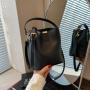 2023 New Pu Women Fashion Handbags Vintage Premium Designer Shoulder Bags Solid Cross Body Wholesale Women Handbags