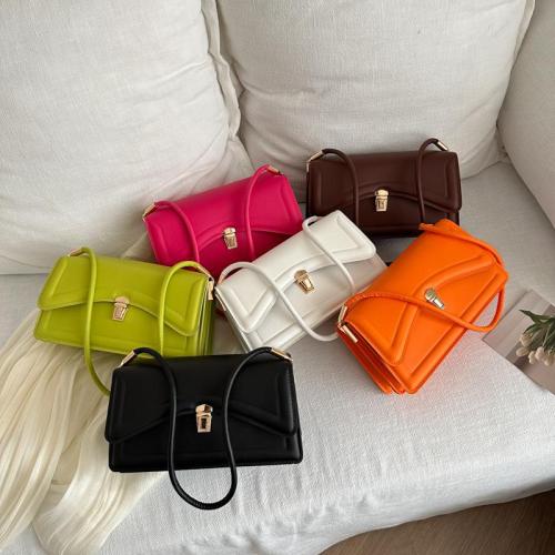 2024 New Lock Simple Fashion Large-Capacity Underarm Bag Portable Single Handle Square Tassel Candy Color Zipper Closure Chain