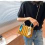 2023 New Fashion Chain Versatile Ins Thread Messenger Bag Hot Sell Zipper Square Bag China Wholesale PU Ladies Shoulder Bag