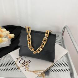 2024 New Foreign Style Small Gold Chain One-shoulder Portable Oblique Cross Bag Foreign Trade Niche Women's Bag Fashion Lady Bag