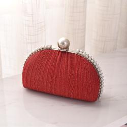 2023 New Dinner Handbag Advanced Sense Of Niche Design Crossbaby bags Shell Shaped Lock Catch evening bags for women