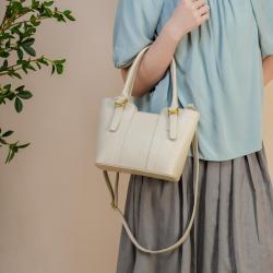 Minimalist and fashionable design shoulder bag for women's spring/summer 2024 new model