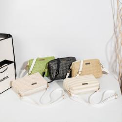 New design bag women 2024 new ladies woven shoulder crossbody mobile phone bag fashion straw beach bag