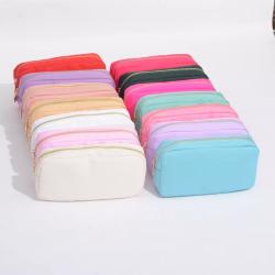 19 Colors Personalized Bridesmaids Gift Nylon Bag Make Up Pouch Travel Toiletry Cases Chenille Varsity Letter Patch Cosmetic Bag
