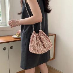 2024 New Hot Style Pink Sequins Fashion Shoulder Bag Silver Chain High Quality Crossbody Bag  PVC Sequins Drawstring Bucket Bag