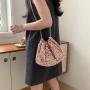 2024 New Hot Style Pink Sequins Fashion Shoulder Bag Silver Chain High Quality Crossbody Bag  PVC Sequins Drawstring Bucket Bag