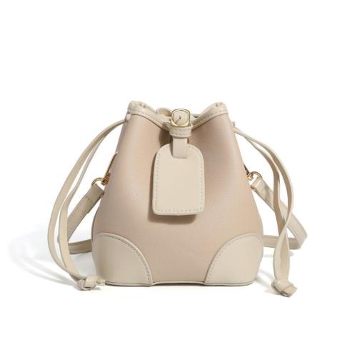 2024 New Arrival Vegan Leather Sling Bags For Women Bucket Bag With Leather Tag Drawstring Design