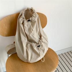 2022 Direct Sales Fashion leisure  Large capacity nylon crossbody shoulder bag Drawstring Ruffles women's messenger bags