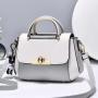 2024 Newest Good Quality Pu leather Handbags With Bear Pendant trendy fashion latest luxury designer women's messenger bags