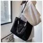 2024 New Summer Large Capacity Advanced Texture Women's Shoulder Bag Fashionable Tote Bag for College Students Ladies