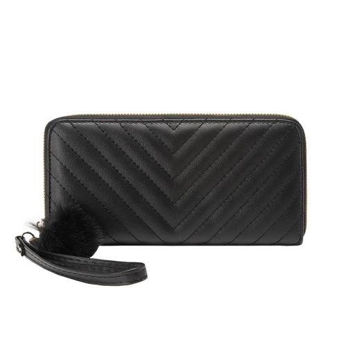 2024 Ladies New V Tattoo Flower Fur Ball Long Wallet Casual Coin Purse Fashionable Portable Single Strap Bag Chains Gift Bag