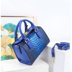 Top selling fashion handbag for women luxury designer bag with high texture embossed snake material famous brand bag 24 cm