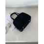 2024 Factory Wholesale Advanced Handbag suede simple dinner bag Retro Style Square Hand bag for girls