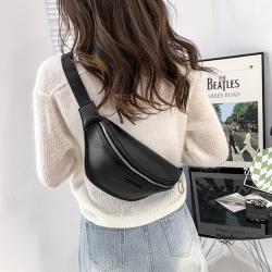 Custom black Fanny pack large capacity PU simple decoration zipper shoulder niche design plus logo Tote bag