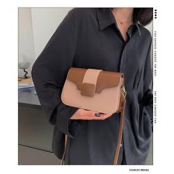 ZR331 Retro Small Design Underarm Women's Bag 2023 New Simple One Shoulder Crossbody Versatile Small Square Bag