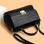 Wholesale Pu Leather Shoulder Messenger Bag Women's Handbag Ladies Trend Shoulder Sling Bags Handbag