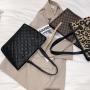 New Design Candy Colour Medium Tote Handbag 2024 Ladies Shoulder Bag Korean Large Capacity Ladies Shopping Bag