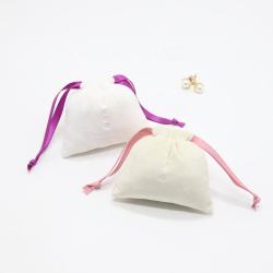 Customized Small Velvet Drawstring Jewelry Lipstick Storage Bag Flannel Gift Packaging Security Necklaces Gemstones Stamped
