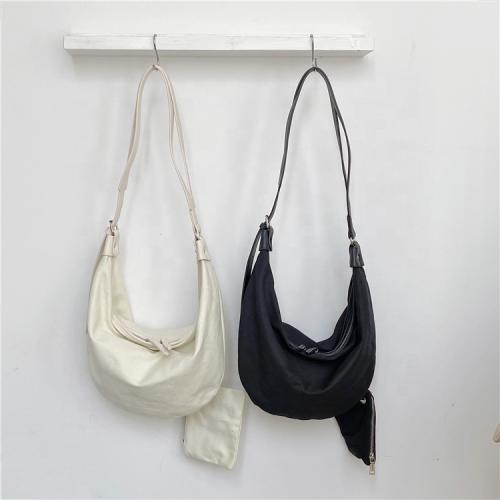 Custom Logo Lady Casual Simple Shoulder Bag With Large Capacity Inclined Straddle Bag Trend Crescent Shaped Canvas Shoulder Bag