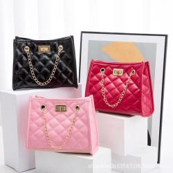 Hot Sale Custom Logo Women's Handbag Single Strap Square Chain Messenger Purses Embroidery Decoration Fashionable Shoulder Bags