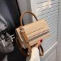Women's 2022 New Leisure Trend Women's Bag Fashion High Texture Women's Handbag Pu Solid Color Embroidery Thread Shoulder Bag