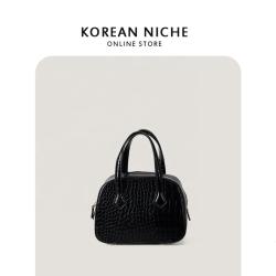 Trendy Design Advanced Handbag PU luxury simple dinner bag Retro Style Square Hand bag for Women