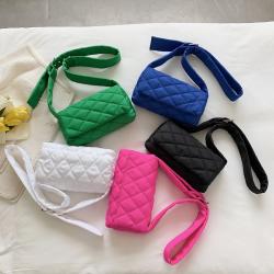 Rhombus small bag women's 2023 New embroidered thread large capacity shoulder bag messenger bag