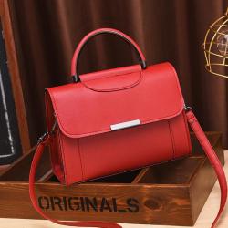 2023 New Small Square Diamond Lattice Bag Pu Solid Zipper Fashion Single Shoulder Messenger Bag With Chain Ladies Handbag