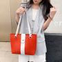Gelory Customized Crocodile Pattern PU Leather Ladies Shopping Tote Women Hand Bags Large Capacity Lock Strap Shoulder Bag