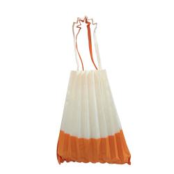 Pleated shoulder bag women's canvas shopping bag niche solid color three-dimensional shrink notebook