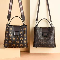 Magnetic Button Custom Bags Tote Soft Leather Ladies Handbags Women Bag Rivet Vintage Fashion Lady Bag CY74322