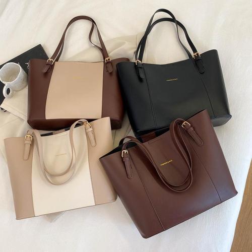 2024 New Arrival Fashion Bags brand Golden Chain pu leather shoulder bags Ladies trendy luxury handbags for women