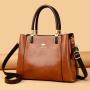 High Quality Soft Leather Handbag Women's Shoulder Crossbody Bag Custom Logo Messenger Bag Large Capacity Tote Bag for Women