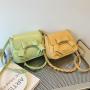 2024 new white pleated cloud armpit pocket fashion simple style ladies Pvc wallet
