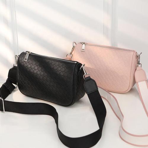 New high capacity Women's crossbody bag wide strap bag fashion weaving design shoulder bags bulk wholesale