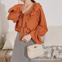 Mobile phone bag cheap price soft leather chain ladies shoulder bag 2024 locking small messenger crossbody bag factory wholesale