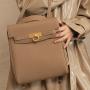 Stylish Women's Backpack Customized Pu Leather Logo Luxury Shoulder Bag Classic premium Hardware