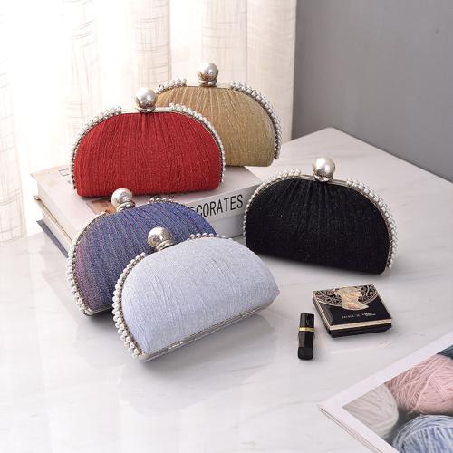 2023 New Dinner Handbag Advanced Sense Of Niche Design Crossbaby bags Shell Shaped Lock Catch evening bags for women