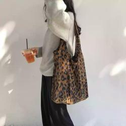 2024 Women's Chic Shopping Handbag New Corduroy Leopard Print Canvas Shoulder Bag with Cartoon Pattern