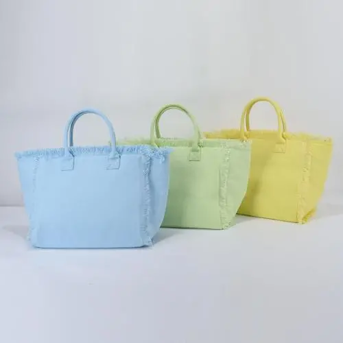 Manufacturer Wholesale Fashion Tassel Tote Handbags Custom Private Label Large  Ladies Travel Waterproof Beach Canvas Handbag