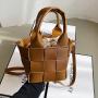 Braided Bucket Crossbody Leather Handbag Women Pure Color Fashionable Daily Use Customizable PU Leather Handmade Manufacturer