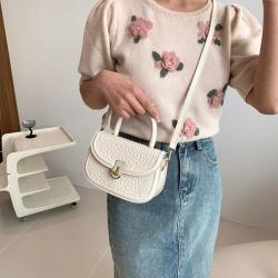 HR284 PU Small Square Bag for Women's New Niche Design Fashionable Handbag Versatile Trend Simple One Shoulder Crossbody Bag