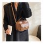 British Retro Style Women Fashion Handbags Square Bag With Diagonal Span Wholesale Women Handbags Leathery Quality Handbags