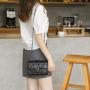 Newest Chain Women Bags Shoulder Bag Lock Button Sling Bags For Women Square Shape Pu Quality Shoulder Purse Bolsa Wholesale