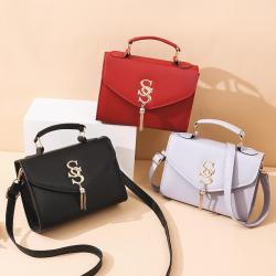 Hot selling women's handbag pu leather 2024 new fashion women's crossbody bags small tassel shoulder square bag