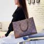 2024 Trending Fashion Genuine Leather Lady Handbag Shoulder Bag Sac Personnalisable Avec Logo Sac Cuir Femme Accessoires De Sac