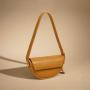 Custom Factory Wholesale Handbags New Small Female Fashion Simply Bag Luxury Half Moon Shoulder Bags